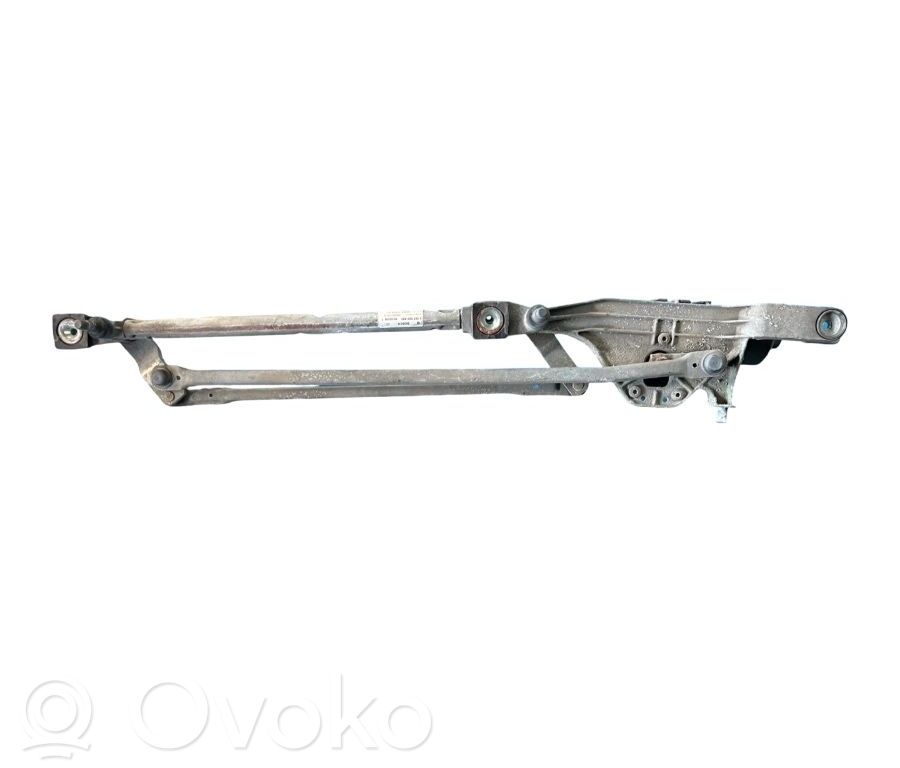 Ford Focus Front wiper linkage 