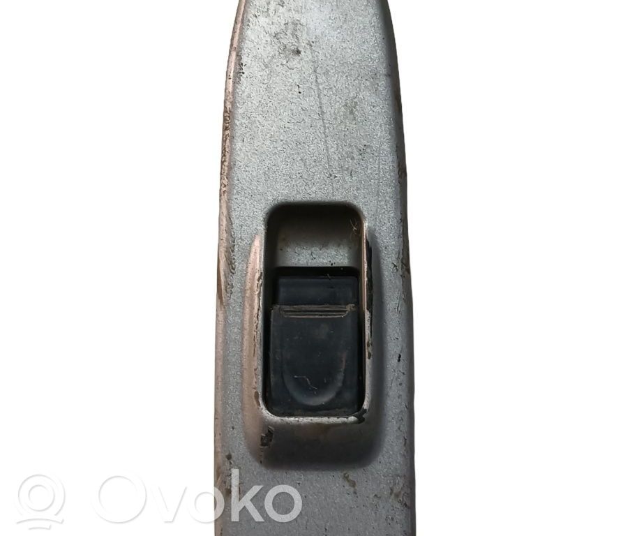 Electric window control switch   3746300K00