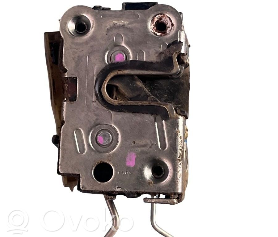 Front door lock   8200735224