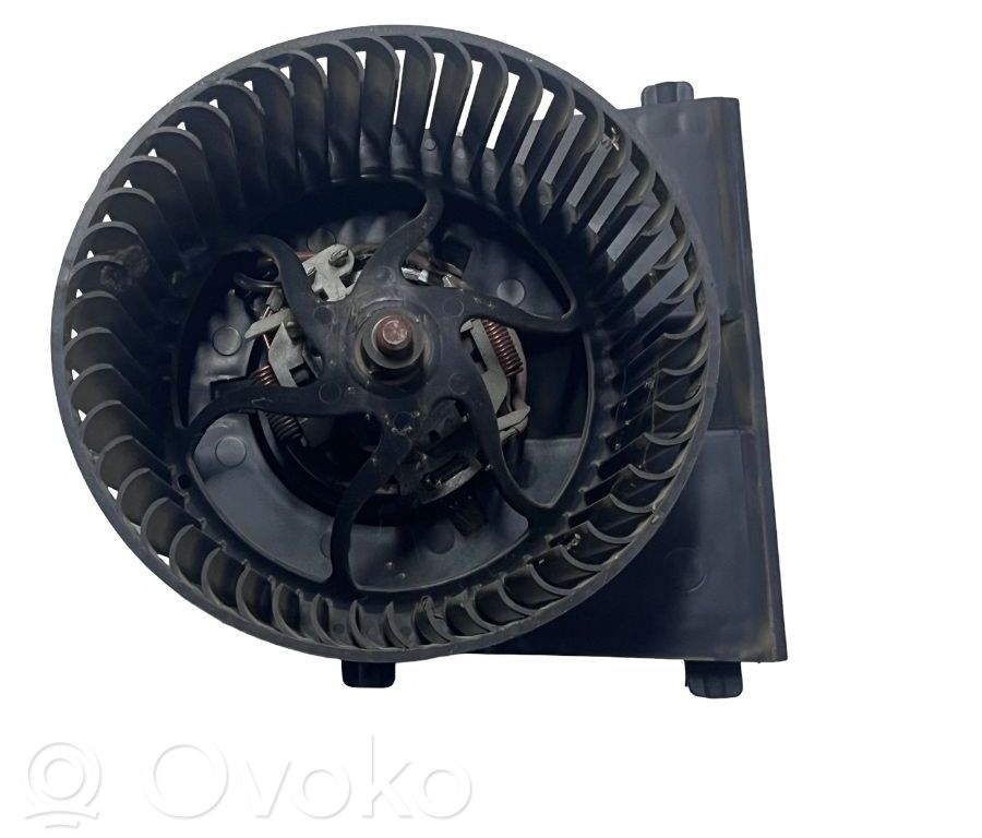 Volkswagen Bora Heizungslüfter 