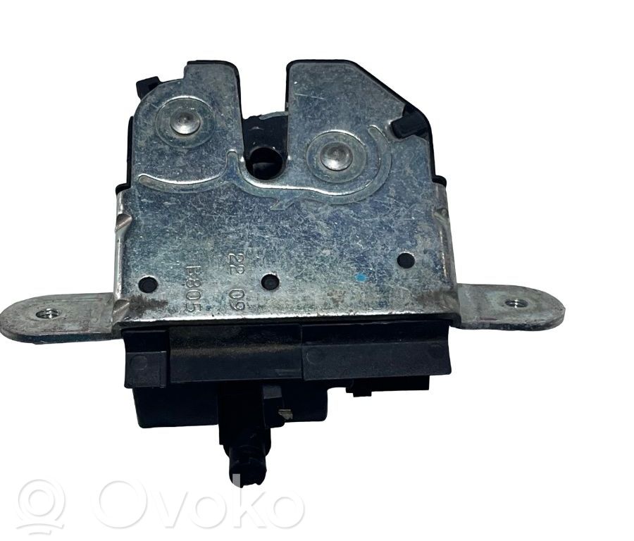 Aizmugurējā pārsega slēdzene   50513866