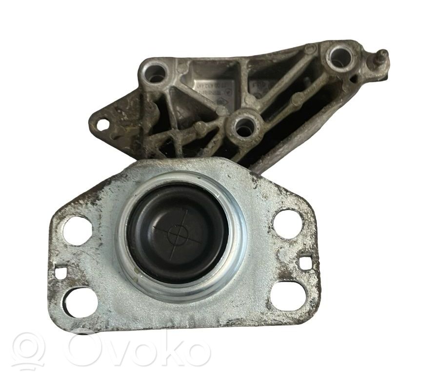 Renault Symbol I Engine mount bracket 