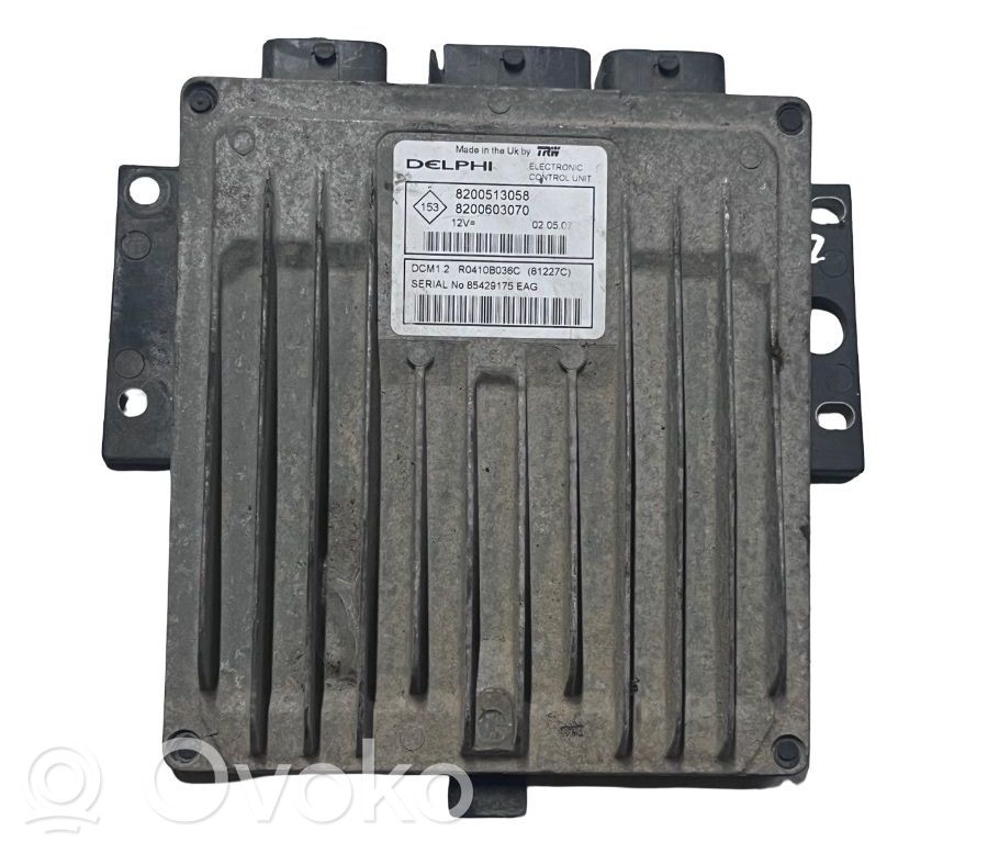 Engine control unit/module ECU   8200513058