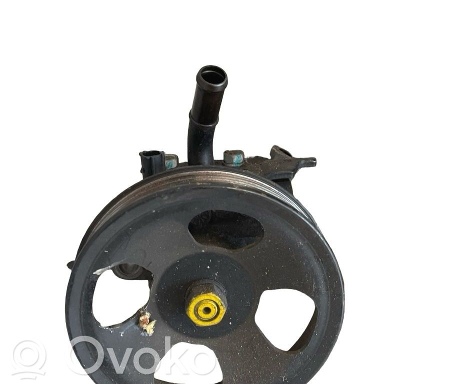 Ohjaustehostimen pumppu