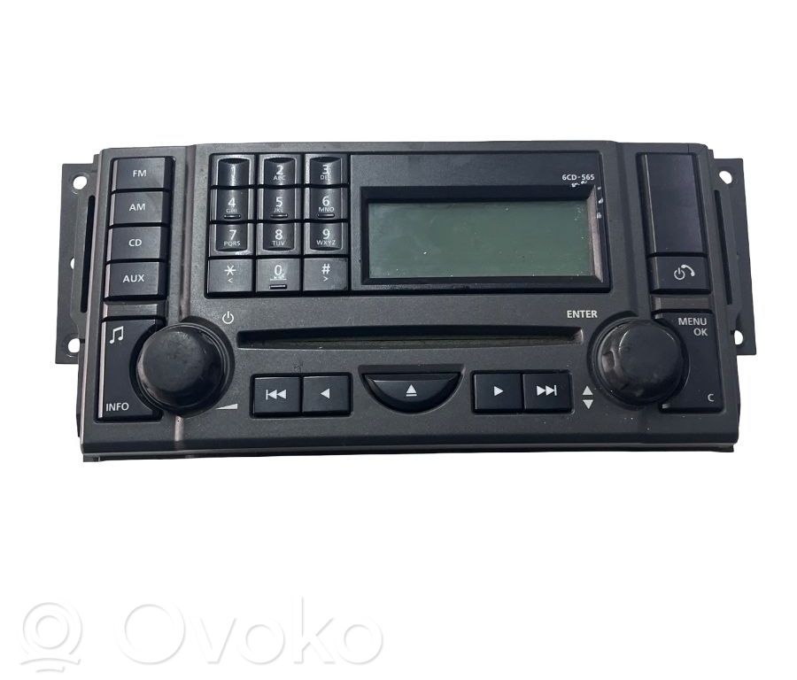 Stacja multimedialna GPS / CD / DVD   VUX500311
