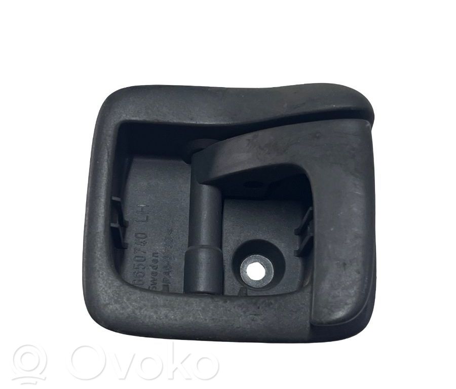 Engine bonnet (hood) release handle   8650740