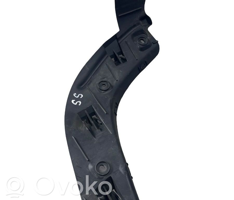 Rear bumper mounting bracket   5P0807375A
