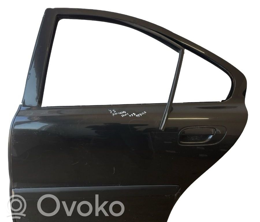 Rear door