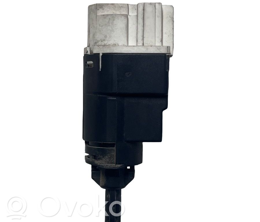 Brake pedal sensor switch   253206170R