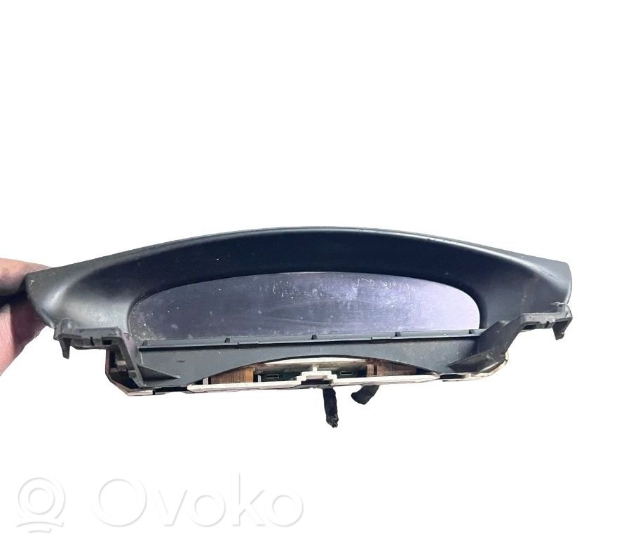 Head up display screen   12802302