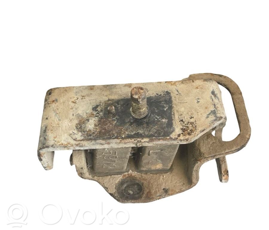 Soporte de montaje del motor