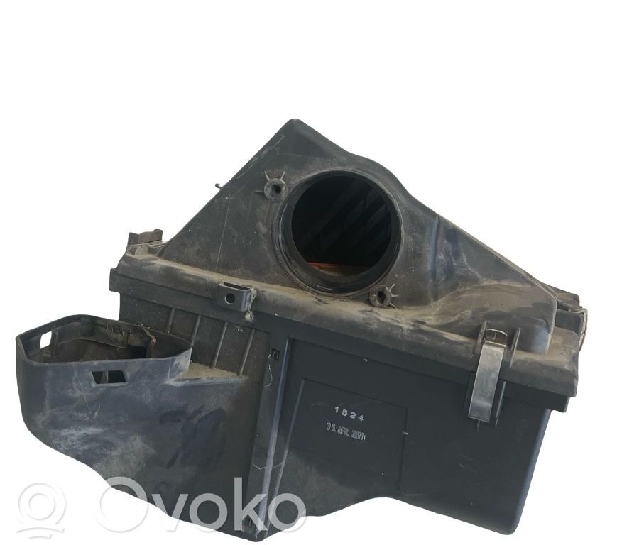 BMW 1 E81 E87 Air filter box 