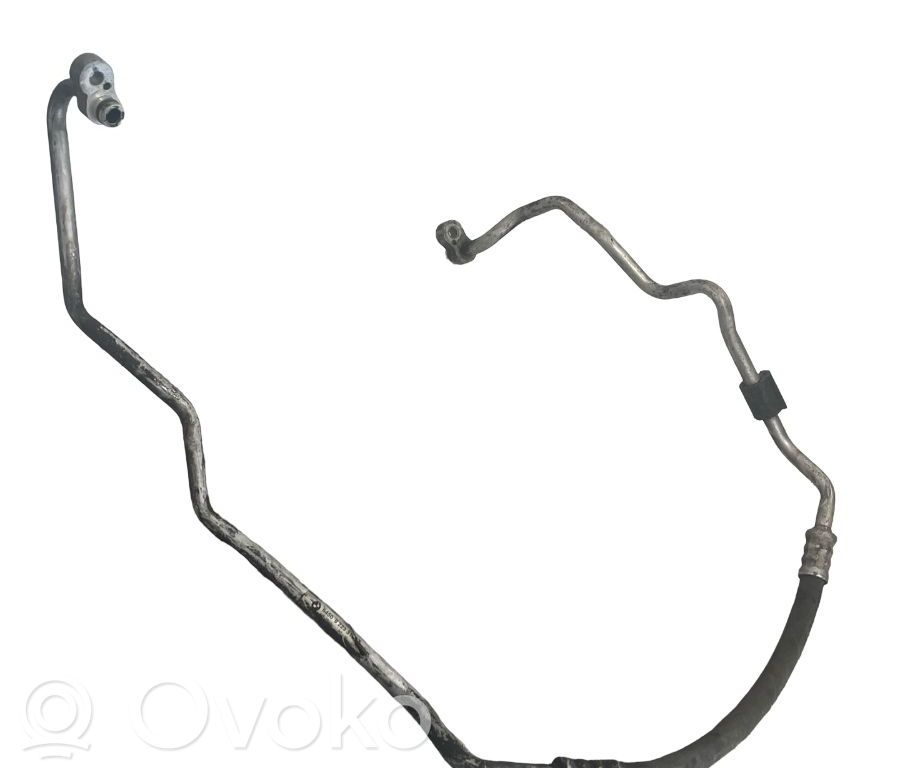 Air conditioning (A/C) pipe/hose   9223319