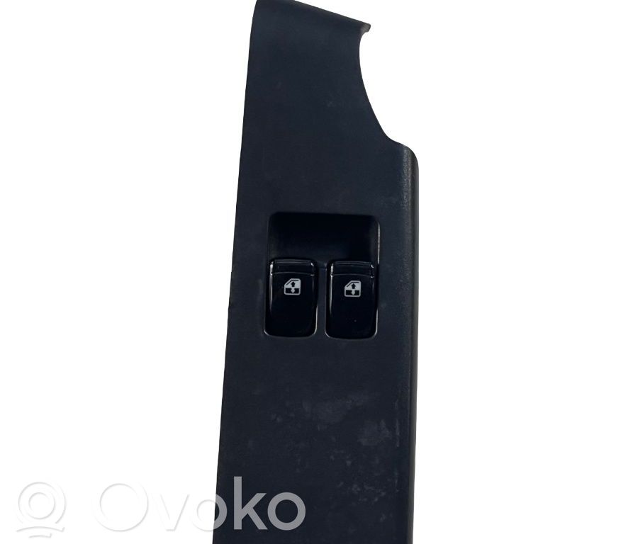 Chevrolet Aveo Electric window control switch 