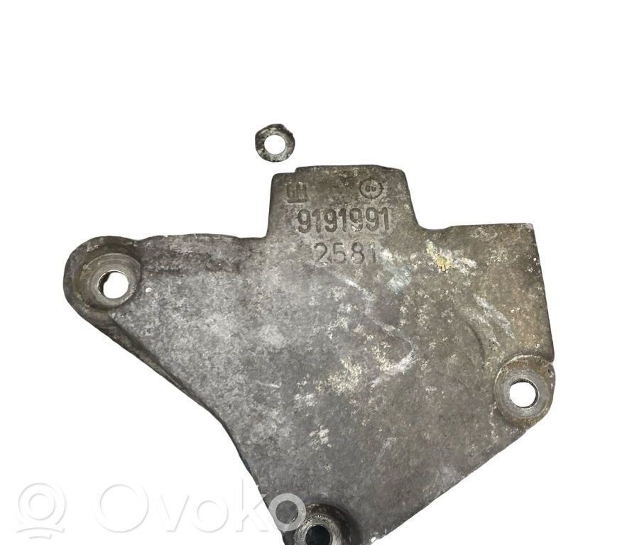 Opel Agila A Soporte de montaje del motor 