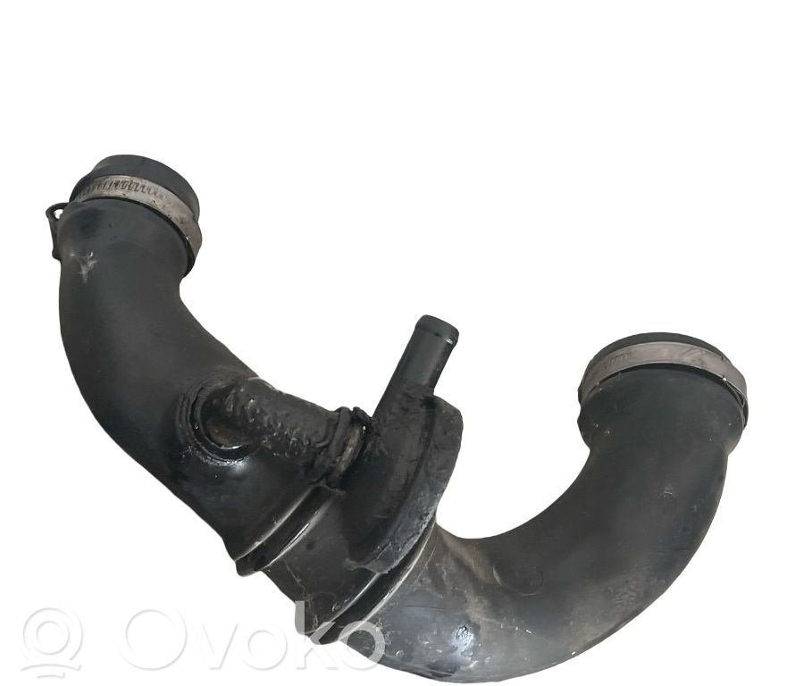 Renault Symbol II Wąż / Rura intercoolera 