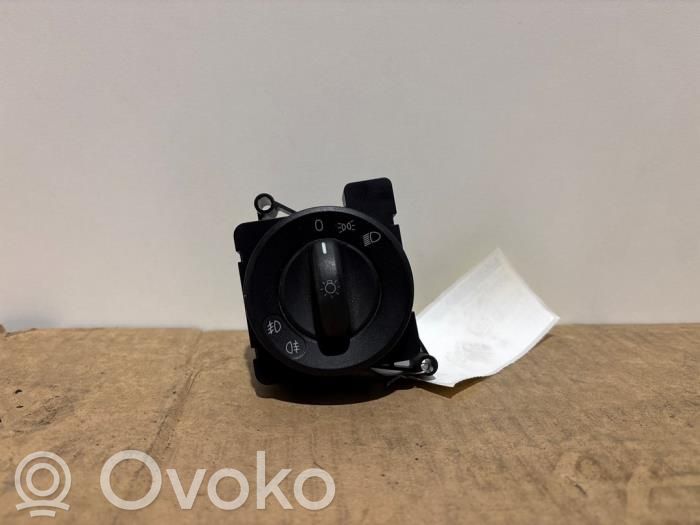 Mercedes-Benz Sprinter W906 Interruptor de luz 