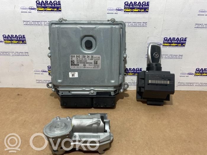 Mercedes-Benz E W211 Engine ECU kit and lock set 