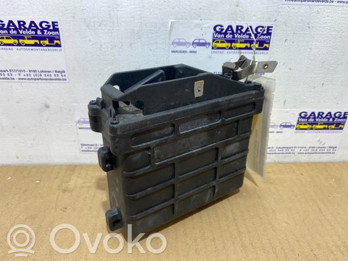 Mercedes-Benz E W124 Antenna control unit 