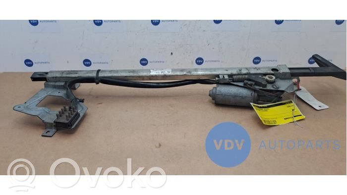 Mercedes-Benz E W124 Hebilla del cinturón delantero 