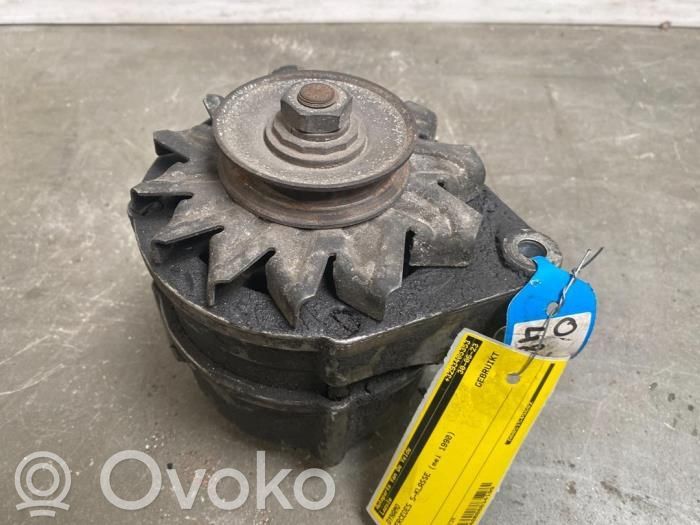 Mercedes-Benz S W126 Generator/alternator 
