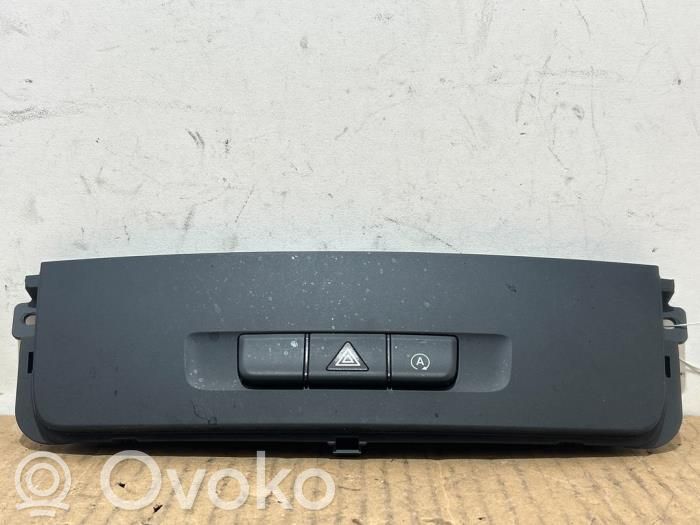Mercedes-Benz Vito Viano W447 Przycisk świateł awaryjnych 