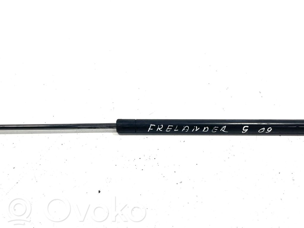 Land Rover Freelander 2 - LR2 Amortyzator klapy tylnej bagażnika 