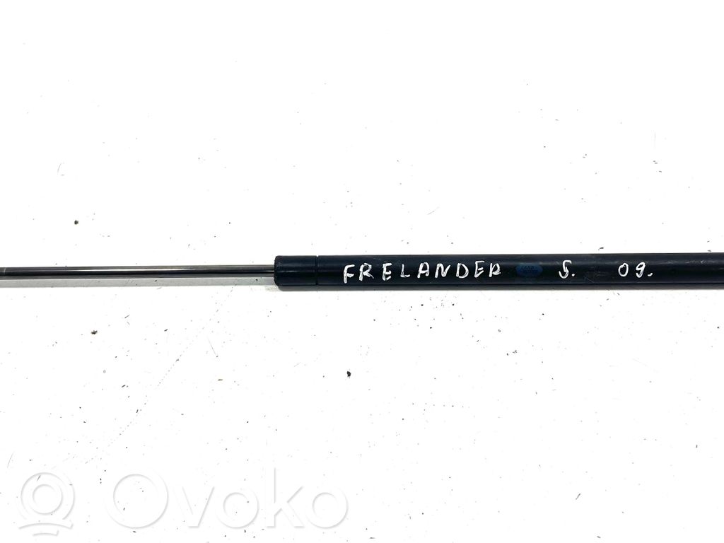 Land Rover Freelander 2 - LR2 Amortyzator klapy tylnej bagażnika 