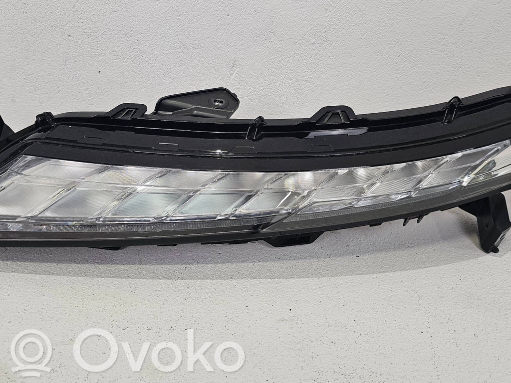 Mitsubishi Eclipse Cross Headlight/headlamp 