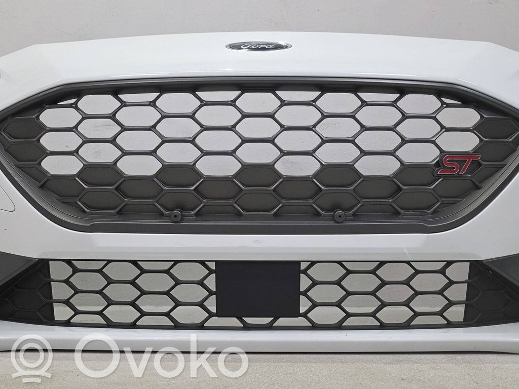 Ford Focus Front bumper 