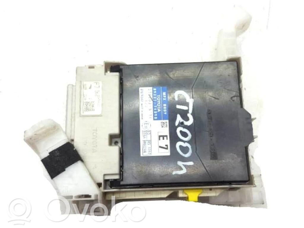 Engine control unit/module ECU   8922176090
