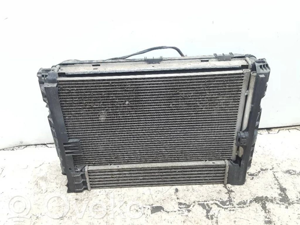 BMW 3 E90 E91 Radiateur de refroidissement 