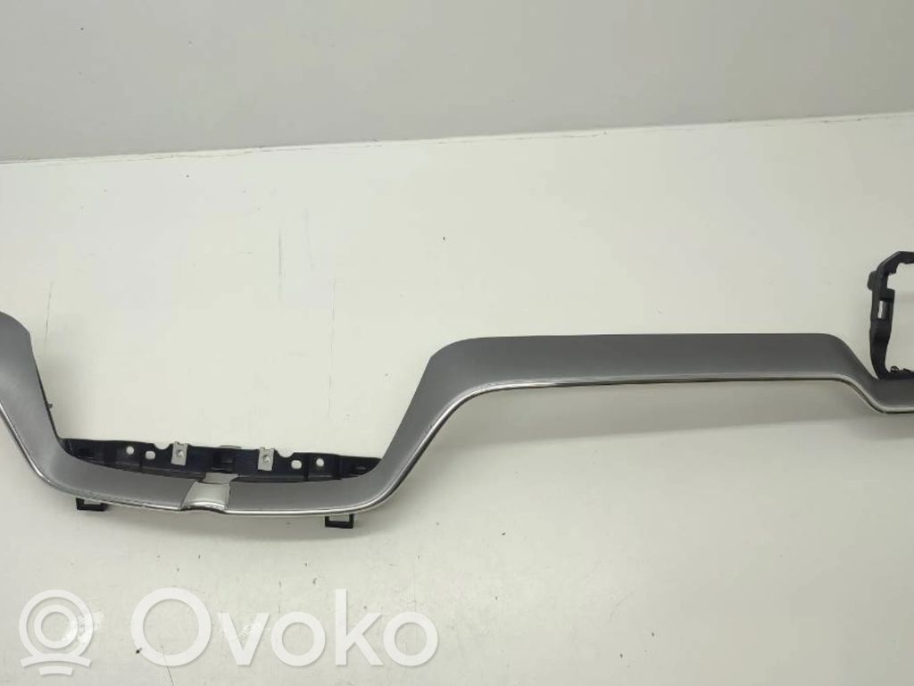 Volvo XC60 Prietaisų skydelio apdaila 
