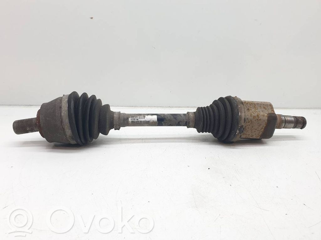 Volvo V40 Półoś przednia 