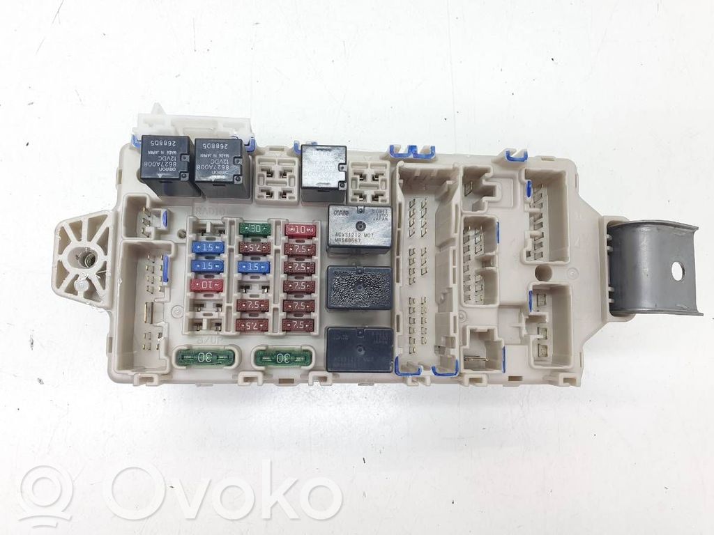 Mitsubishi Pajero Modul de control caroserie central 