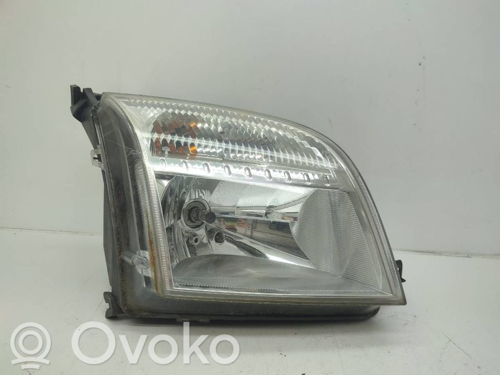 Ford Fusion Scheinwerfer 