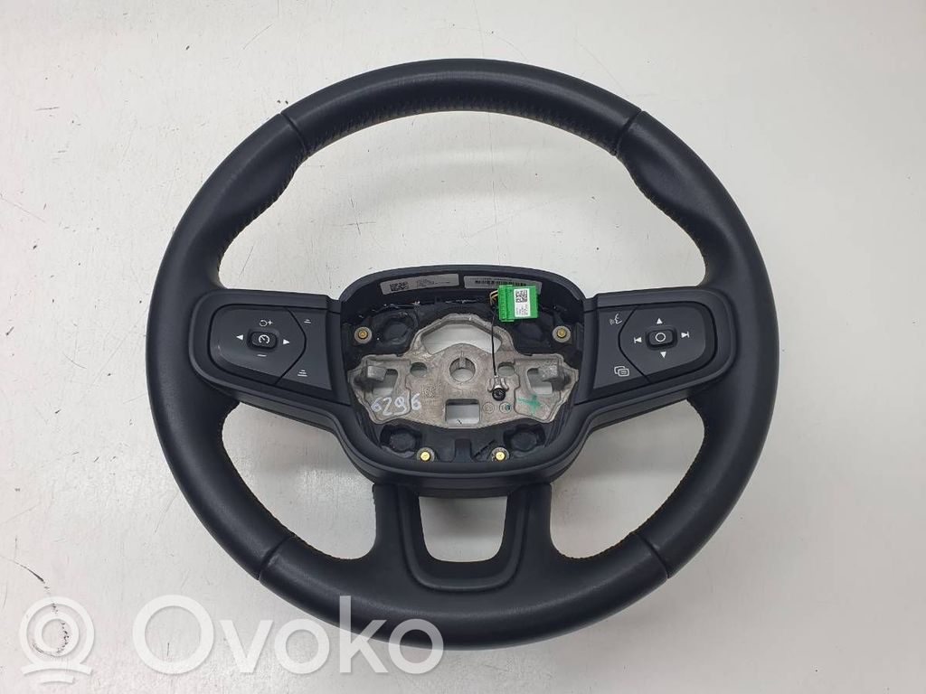 Volvo XC40 Ohjauspyörä 