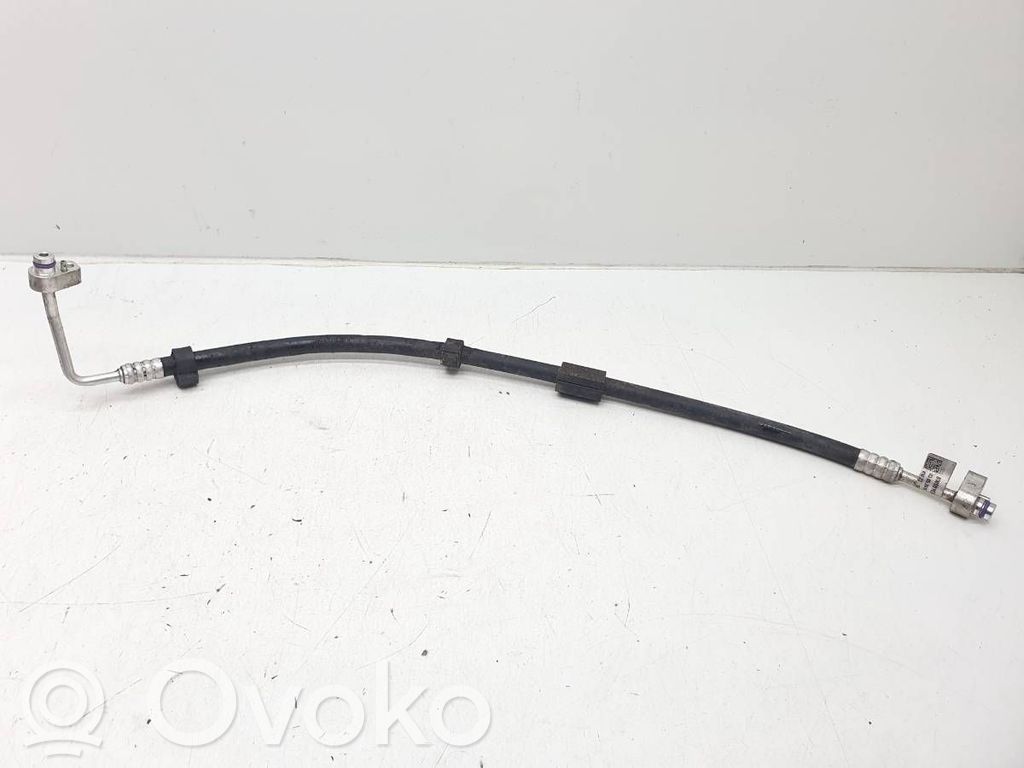 Audi A5 Ilmastointilaitteen putki (A/C) 