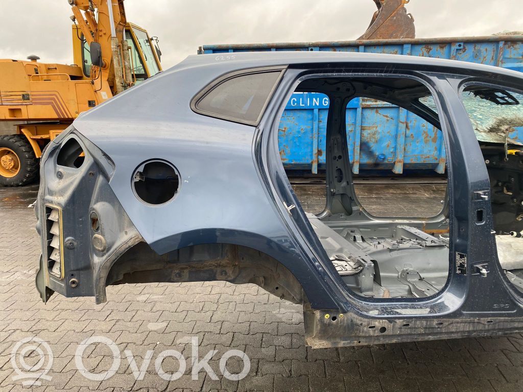 Panel lateral trasero