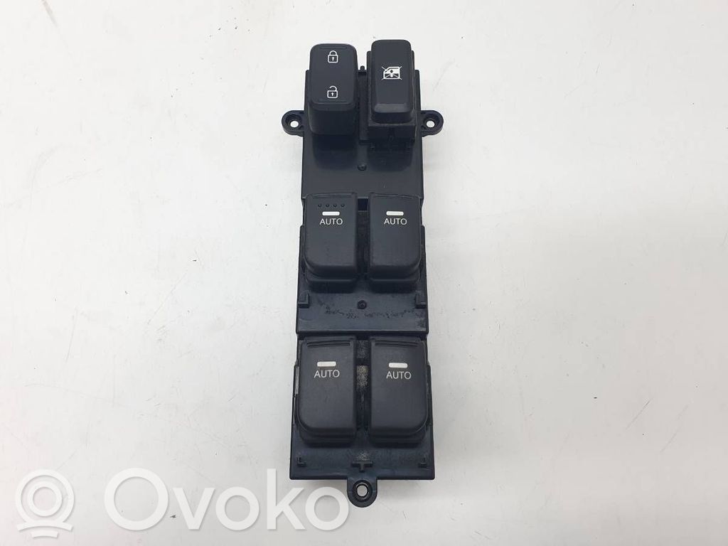 KIA Optima Quarter vent window switch 