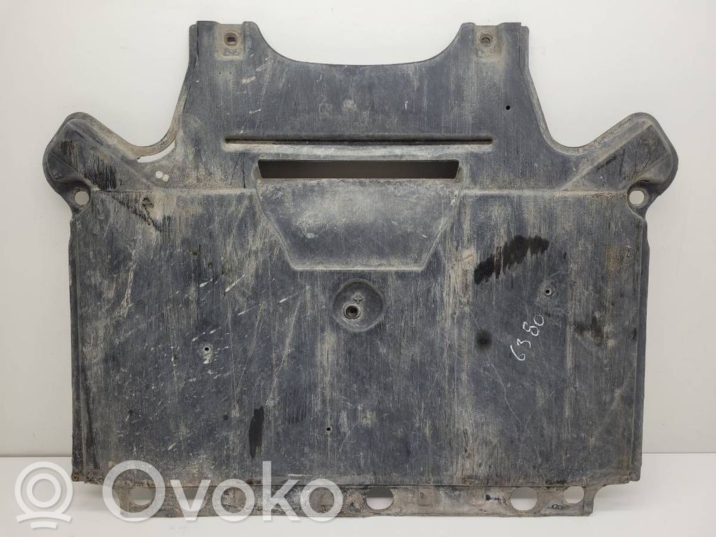 Audi A5 8T 8F Osłona pod zderzak przedni / Absorber 