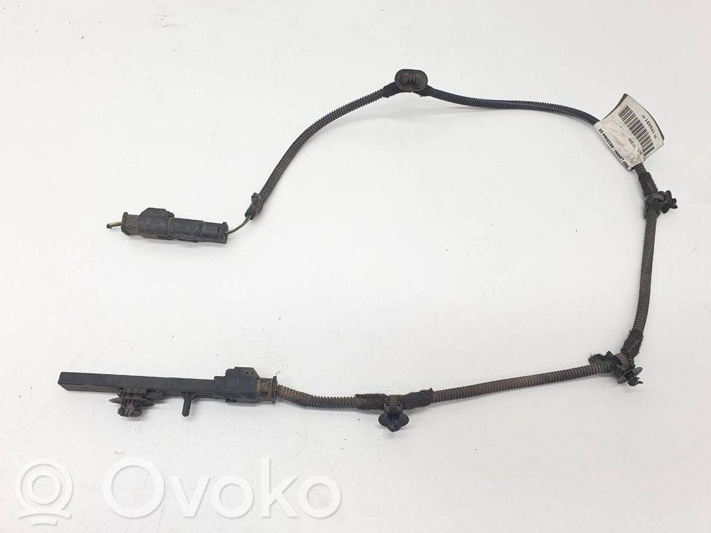 Peugeot 5008 II Antena radiowa 