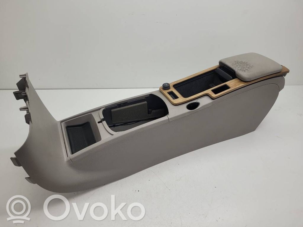 Volvo V50 Center console 