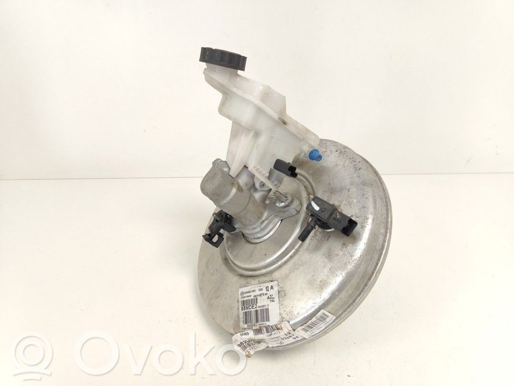 Peugeot 5008 II Brake booster 