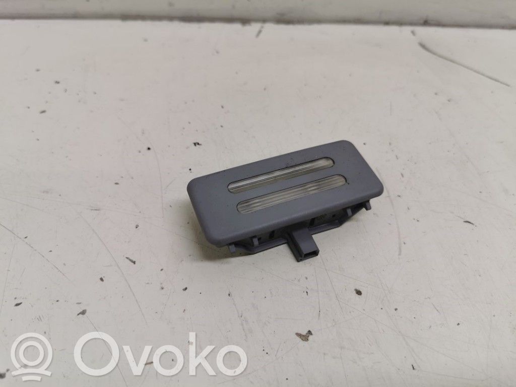 Front seat light   69463439,155149,155149,69463439