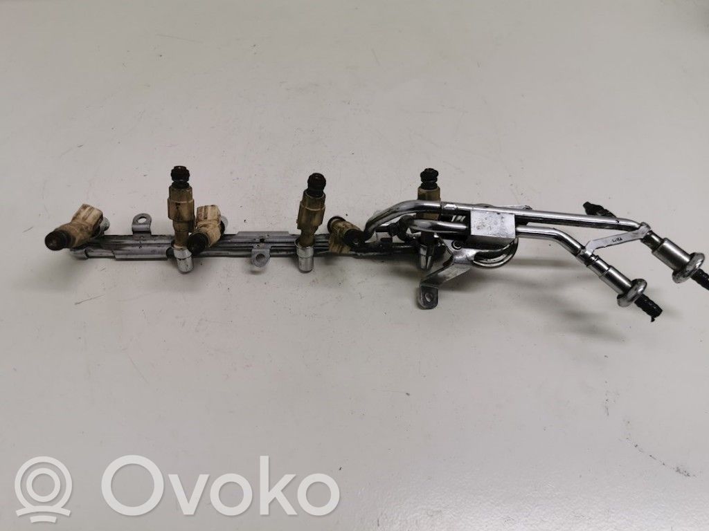 Ford Mondeo MK II Polttoainepääputki 