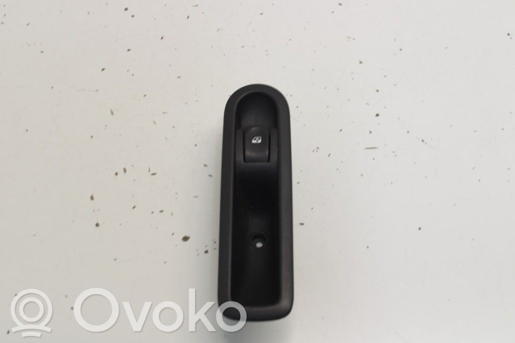 Renault Modus Electric window control switch 