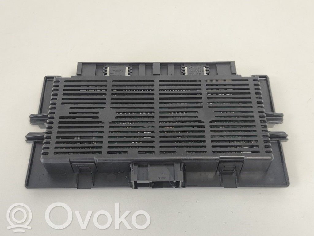 BMW 3 E90 E91 Gaismas modulis LCM 