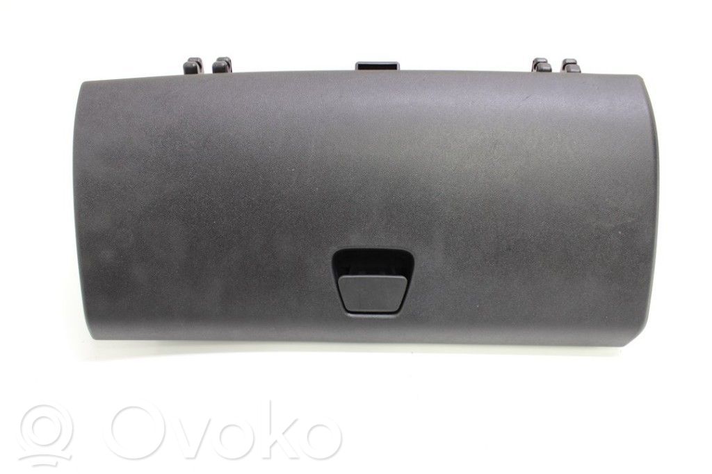 Citroen C1 Glove box 