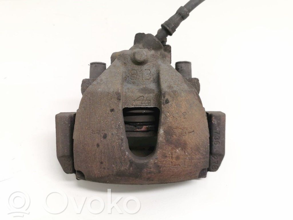 Volvo C30 Передний суппорт 